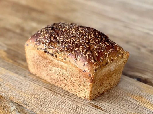 SKŁAD CHLEBA Chleb żytni pytlowy z siemieniem na zakwasie naturalnym (360g)